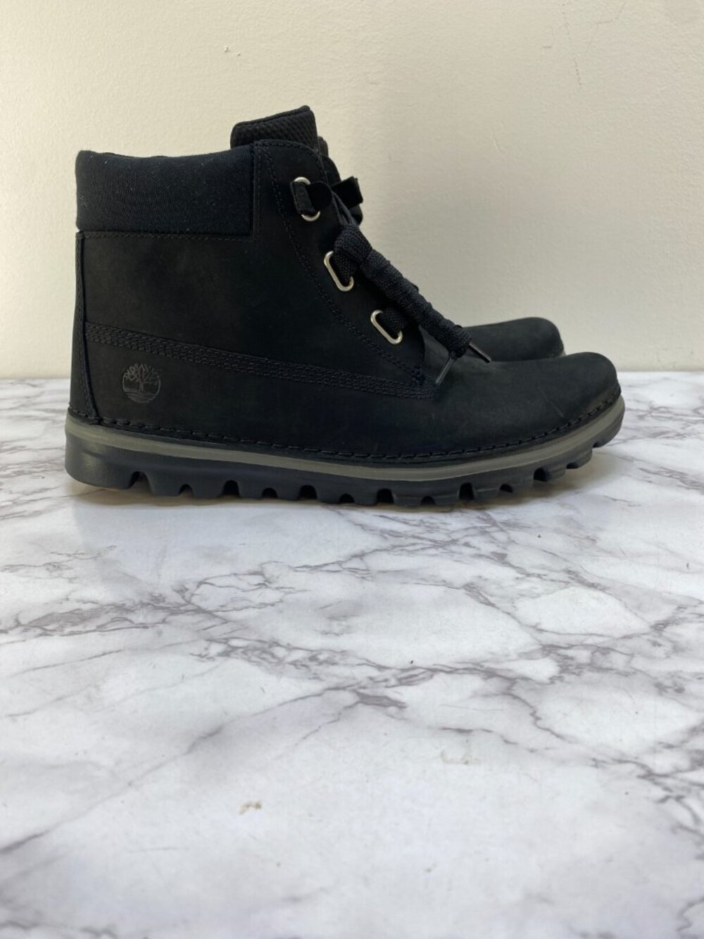 Timberland Women Brookton 6" Lightweight Ankle Boots Black Leather Sz 10